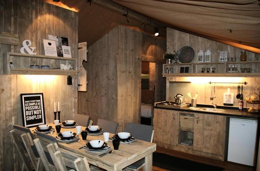 Camping Maeva Escapades Millau Plage ภายนอก รูปภาพ