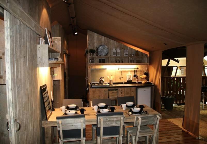 Camping Maeva Escapades Millau Plage ภายนอก รูปภาพ